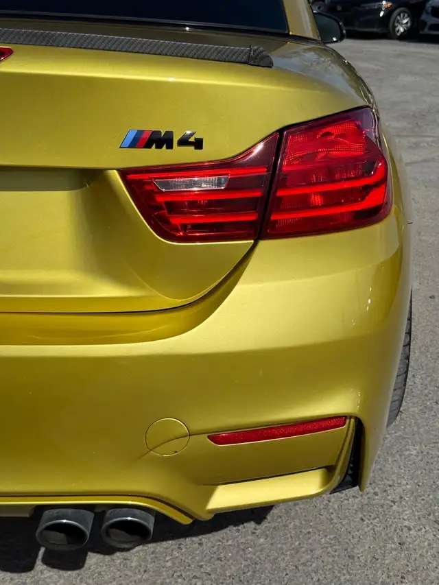 2015 BMW M4 Convertible - Photo 11