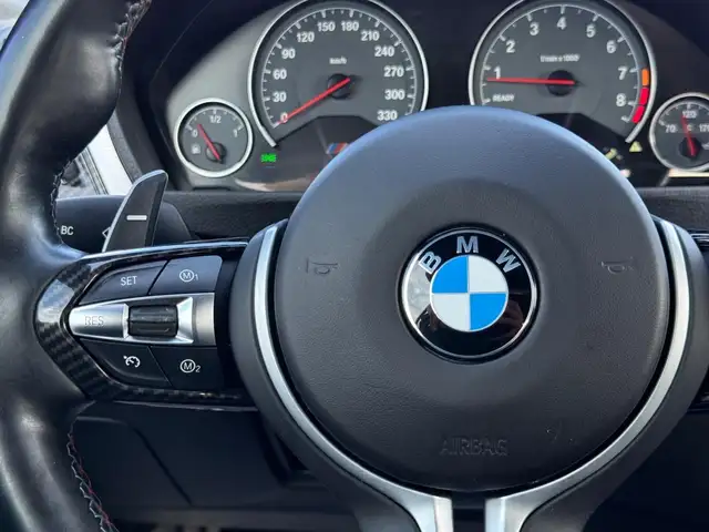 2015 BMW M4 Convertible - Photo 21