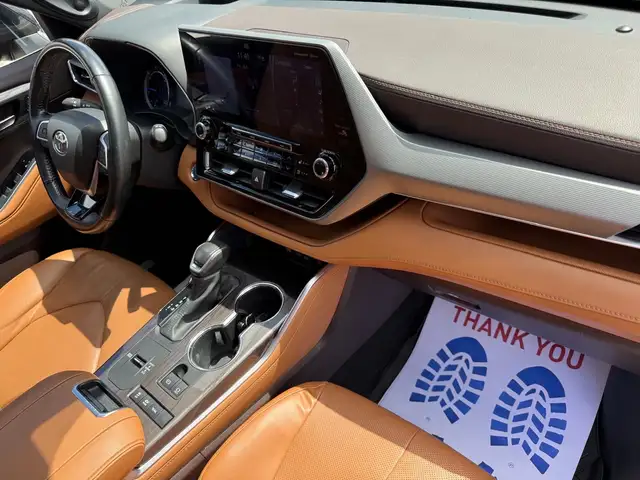 2022 Toyota Highlander Hybrid Platinum - Photo 28