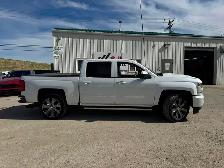 2017 Chevrolet Silverado 1500 LTZ - Photo 2