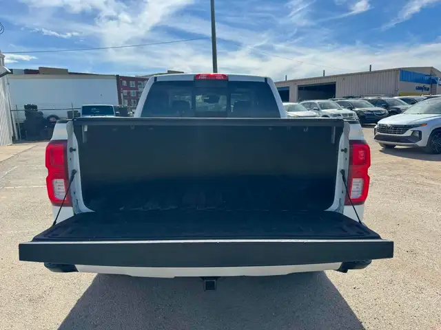 2017 Chevrolet Silverado 1500 LTZ - Photo 4
