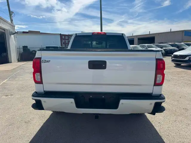 2017 Chevrolet Silverado 1500 LTZ - Photo 5
