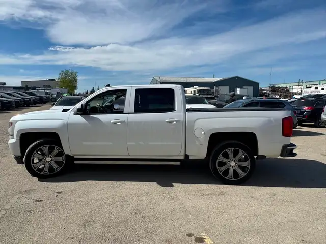 2017 Chevrolet Silverado 1500 LTZ - Photo 8