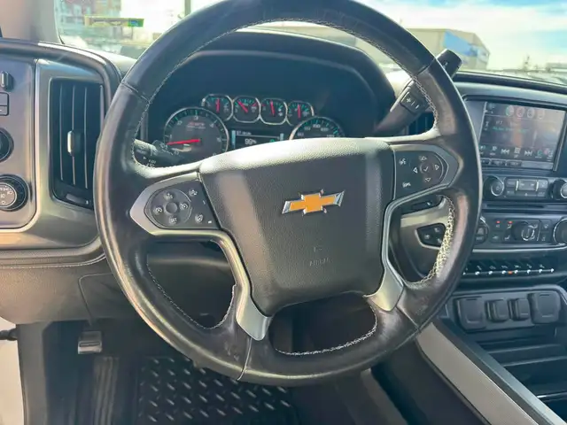 2017 Chevrolet Silverado 1500 LTZ - Photo 10