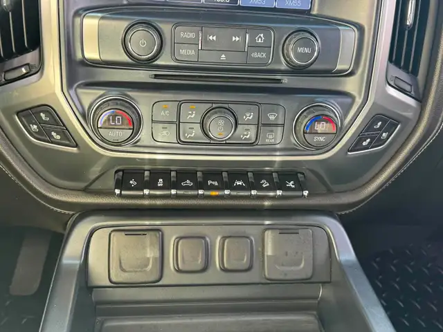 2017 Chevrolet Silverado 1500 LTZ - Photo 14