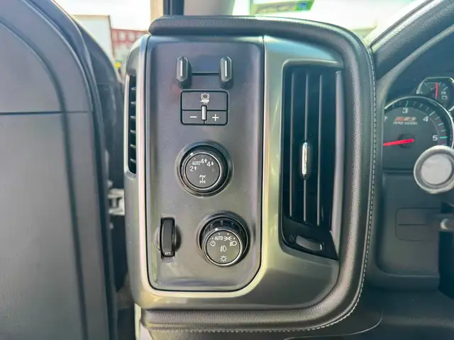 2017 Chevrolet Silverado 1500 LTZ - Photo 16