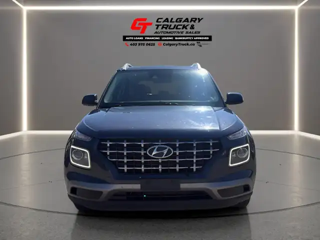 2020 Hyundai Venue Ultimate w/Black Interior IVT - Photo 2
