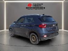 2020 Hyundai Venue Ultimate w/Black Interior IVT - Photo 5