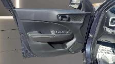 2020 Hyundai Venue Ultimate w/Black Interior IVT - Photo 11