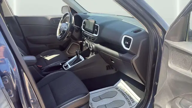 2020 Hyundai Venue Ultimate w/Black Interior IVT - Photo 19