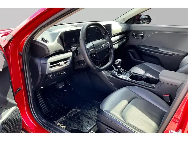 2025 Kia K4 LEATHER | SUNROOF | BLINDSPOT | CAMERA - Photo 2
