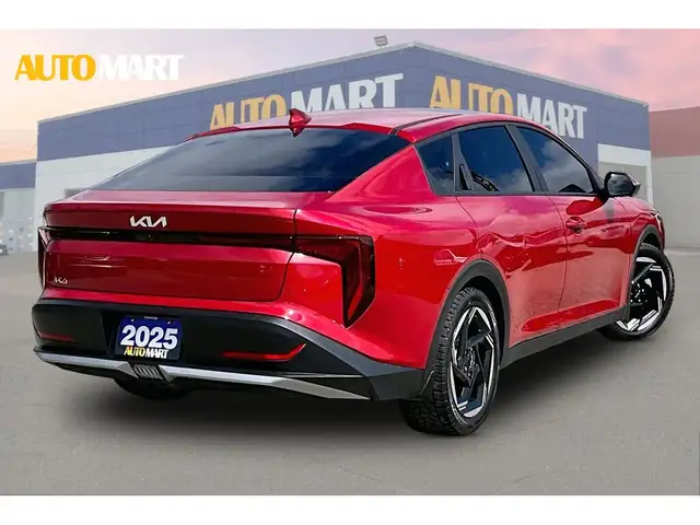 2025 Kia K4 LEATHER | SUNROOF | BLINDSPOT | CAMERA - Photo 7