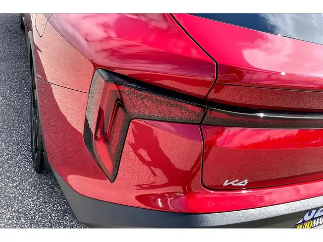 2025 Kia K4 LEATHER | SUNROOF | BLINDSPOT | CAMERA - Photo 9