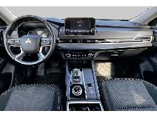 2024 Mitsubishi Outlander SE | 7 SEATER | MOONROOF | POWER LIFTG - Photo 4