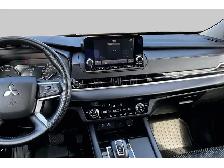 2024 Mitsubishi Outlander SE | 7 SEATER | MOONROOF | POWER LIFTG - Photo 5