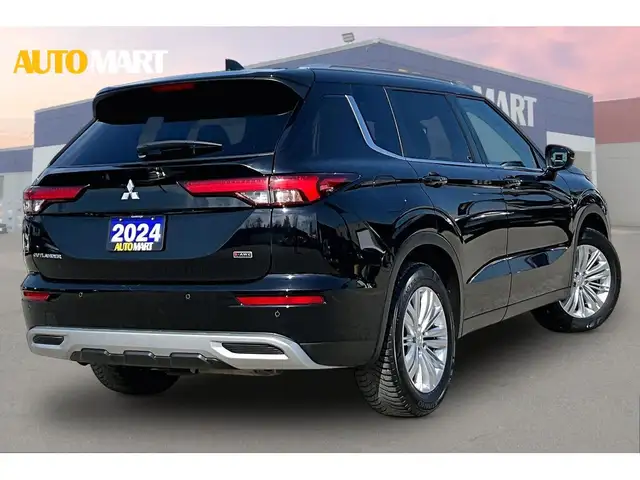2024 Mitsubishi Outlander SE | 7 SEATER | MOONROOF | POWER LIFTG - Photo 7