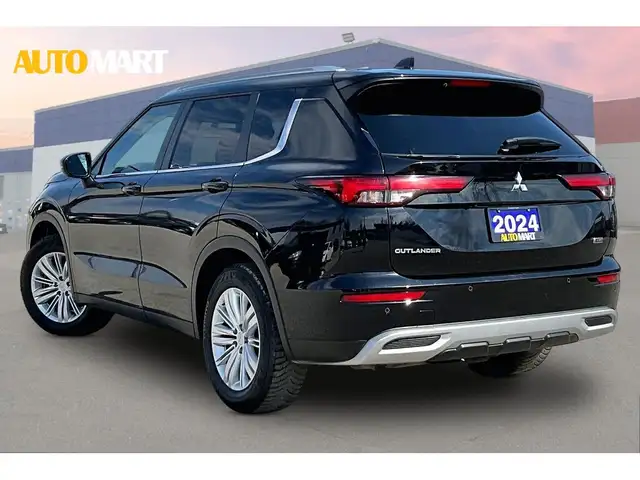 2024 Mitsubishi Outlander SE | 7 SEATER | MOONROOF | POWER LIFTG - Photo 35