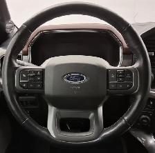 2022 Ford F-150 LARIAT 4WD SuperCrew | Full-Size Truck Strength - Photo 18