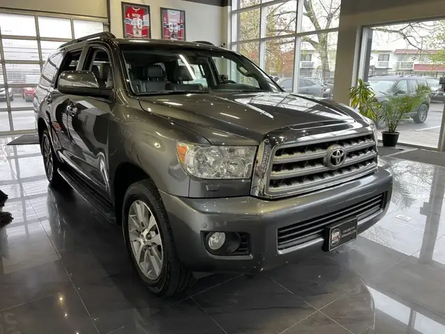 2017 Toyota Sequoia Limitée - Photo 3