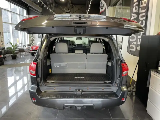 2017 Toyota Sequoia Limitée - Photo 9