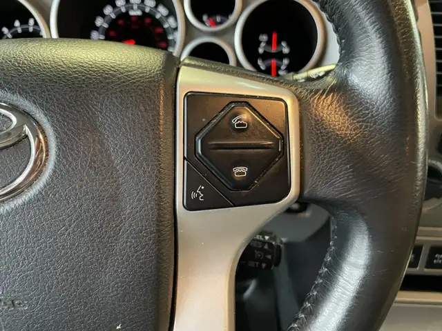 2017 Toyota Sequoia Limitée - Photo 25
