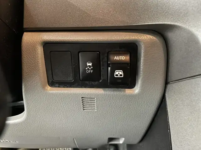 2017 Toyota Sequoia Limitée - Photo 26