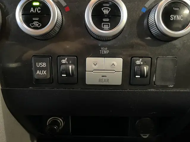 2017 Toyota Sequoia Limitée - Photo 31