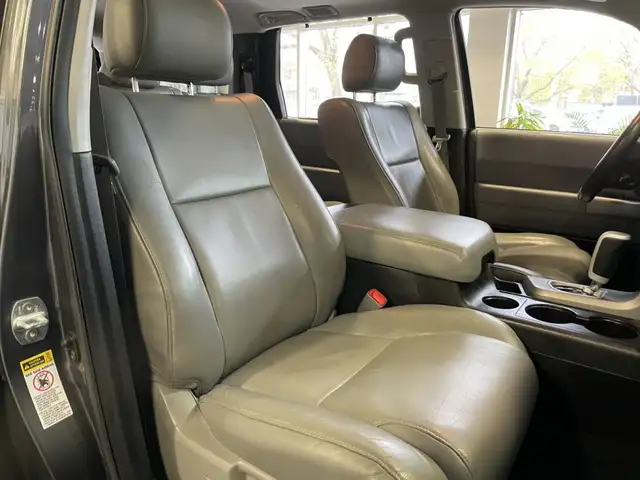 2017 Toyota Sequoia Limitée - Photo 38