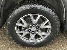 2023 GMC Acadia - Photo 10