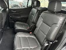 2023 GMC Acadia - Photo 13