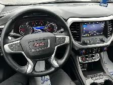 2023 GMC Acadia - Photo 15