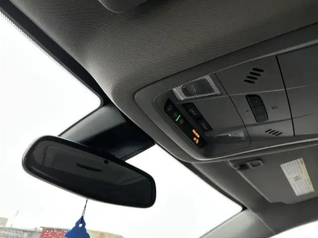 2023 GMC Acadia - Photo 22