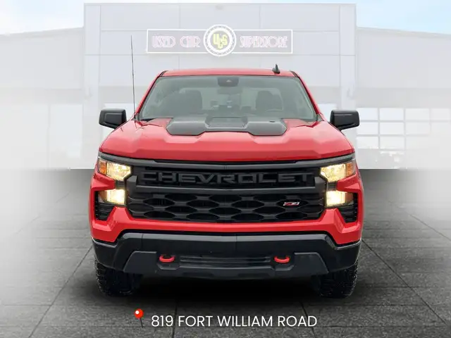 2024 Chevrolet Silverado 1500 - Photo 2