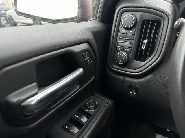2024 Chevrolet Silverado 1500 - Photo 23