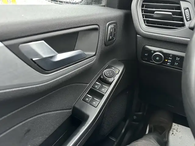 2023 Ford Escape - Photo 21