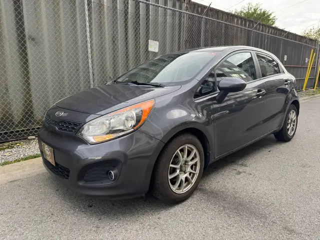 2013 Kia Rio LX 4dr