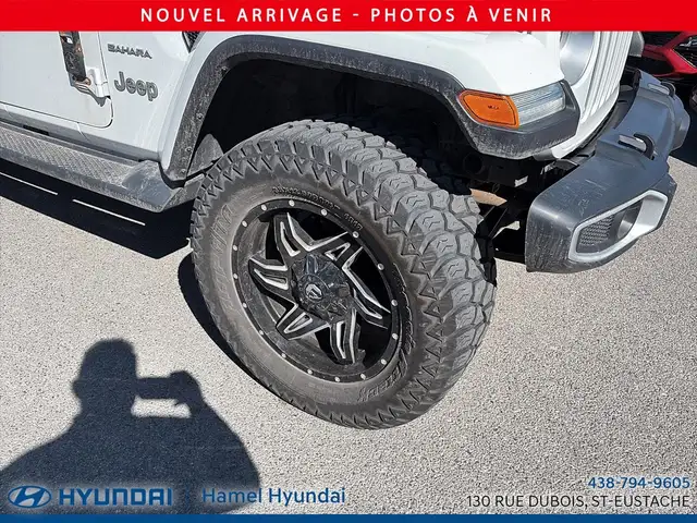 2020 Jeep Wrangler SAHARA 4X4 - Photo 2