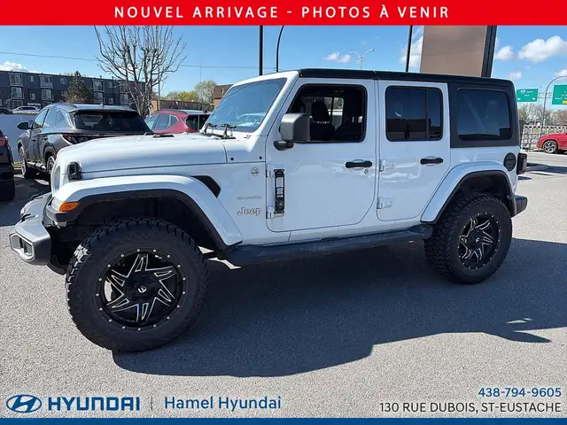 2020 Jeep Wrangler SAHARA 4X4 - Photo 4