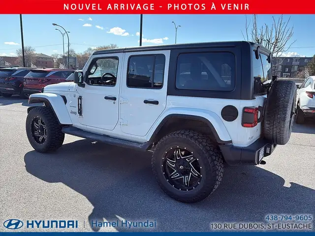 2020 Jeep Wrangler SAHARA 4X4 - Photo 6