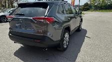 2021 Toyota RAV4 XLE PREMIUM- AWD-BLINDSPOT- LEATHER-SUNROOF-HEA - Photo 5