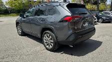 2021 Toyota RAV4 XLE PREMIUM- AWD-BLINDSPOT- LEATHER-SUNROOF-HEA - Photo 7