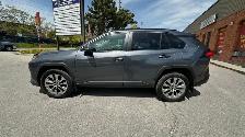 2021 Toyota RAV4 XLE PREMIUM- AWD-BLINDSPOT- LEATHER-SUNROOF-HEA - Photo 8