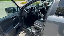 2021 Toyota RAV4 XLE PREMIUM- AWD-BLINDSPOT- LEATHER-SUNROOF-HEA - Photo 9
