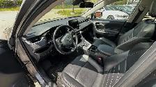 2021 Toyota RAV4 XLE PREMIUM- AWD-BLINDSPOT- LEATHER-SUNROOF-HEA - Photo 12