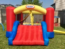 Rent Bouncy Castle - Photo 2