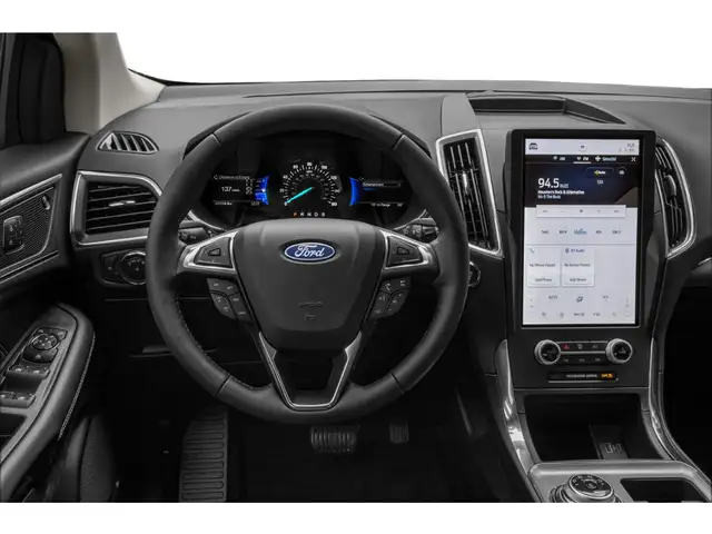 2023 Ford Edge Titanium JUST ARRIVED... PHOTOS COMING SOON. - Photo 2