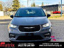 2023 Chrysler Pacifica Touring L - Photo 3