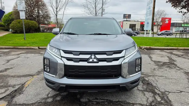 2022 Mitsubishi RVR SE AWC - Photo 2