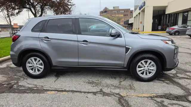 2022 Mitsubishi RVR SE AWC - Photo 4