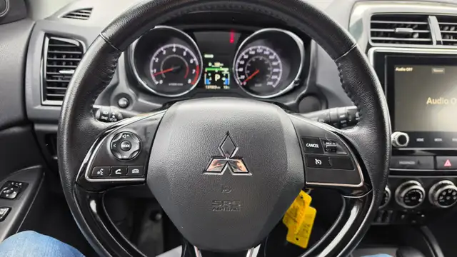 2022 Mitsubishi RVR SE AWC - Photo 24
